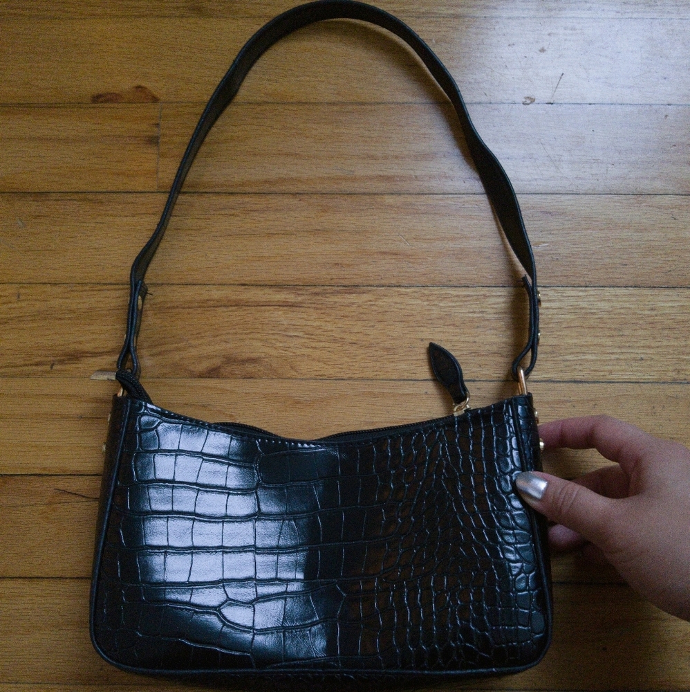Crocodile black leather mini purse